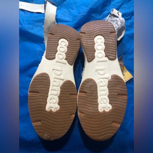 Cool planet white platform sandals - Picture 2 of 4